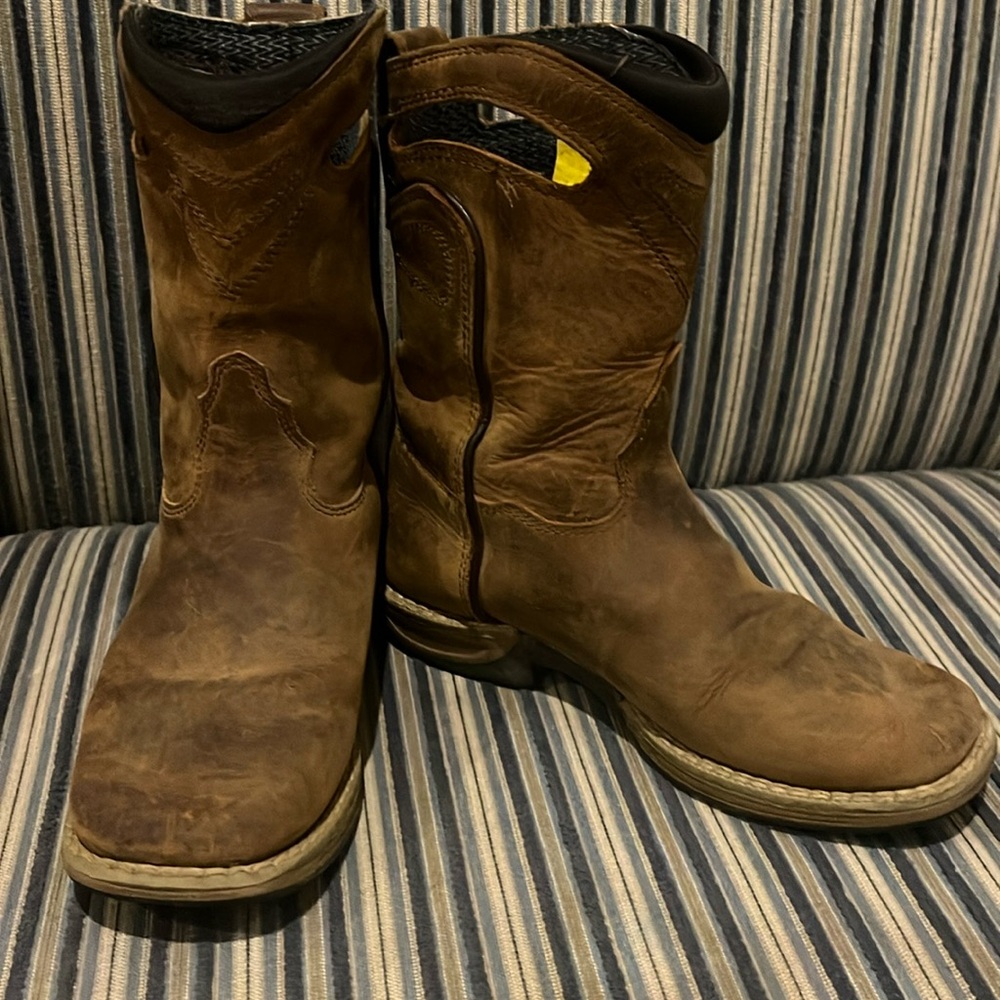 Boys cowboy boots